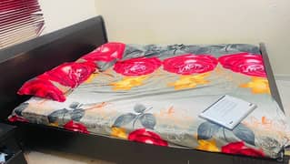 king size  bed and medical mattress