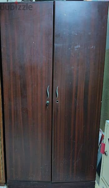 sofa, wooden and Metal cupboards fir sale from Tarmad, Wuddam 6