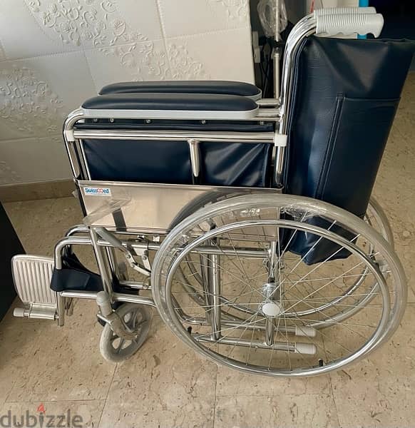 wheelchair 18 inch 46 cm 3