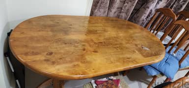 Dining table with Chairs, Good condition