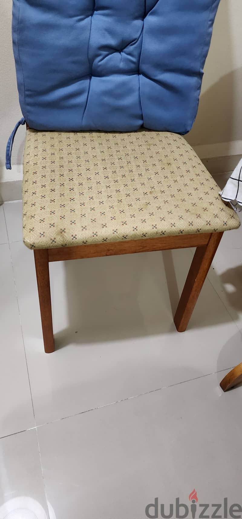 Dining table with Chairs, Good condition 6