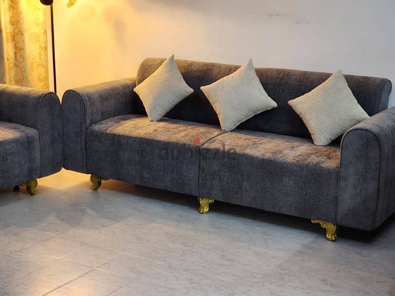 8 seater sofa (3 month used) 4