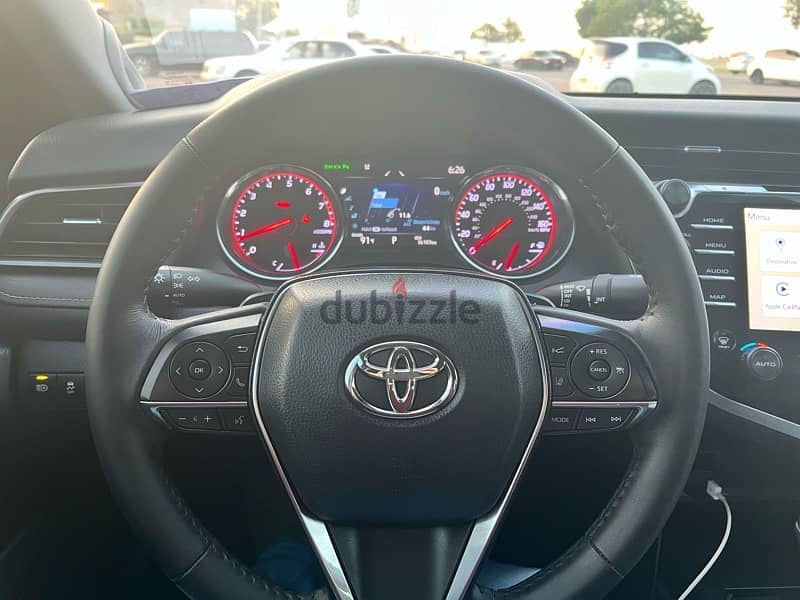 Toyota Camry 2019 4