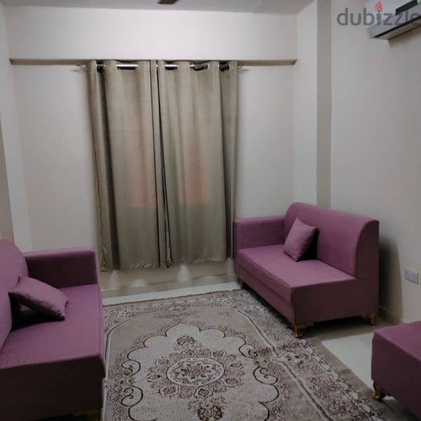 شقة للايجار في المعبيلة السادسة 
Apartment for rent in Maabilah 6th 1