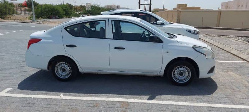 Nissan Sunny for rent 5