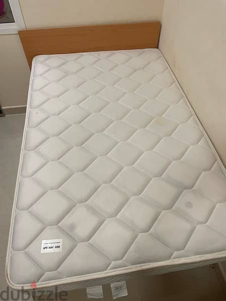queen size mattress 2