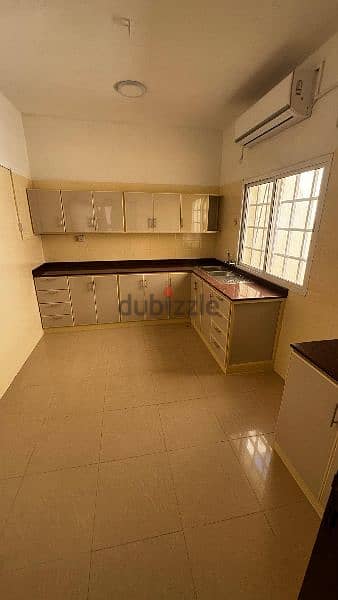2 apartments  for rent in- alkhuwair 450omr each apartment 2
