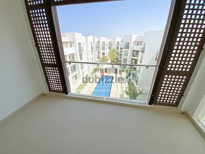Large 3-Bedroom Apartment in Al Mouj 14
