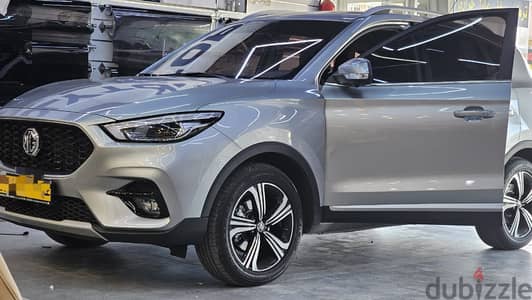 سيارة MG ZS موديل 2024 (أعلى فئة ) إستخدام 14 شهر فقط ممشي 16300 كيلو