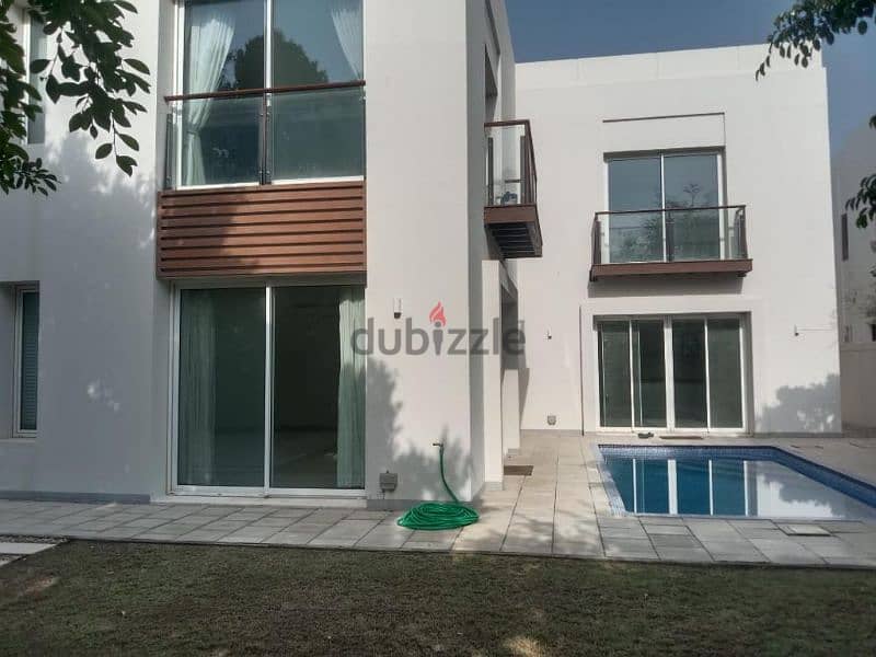 For Rent 5Bhk+1 Townhouse In Al Mouj 2