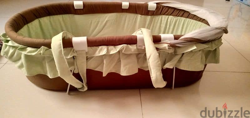 Baby crib for sale beautiful design only for 12 rial 2