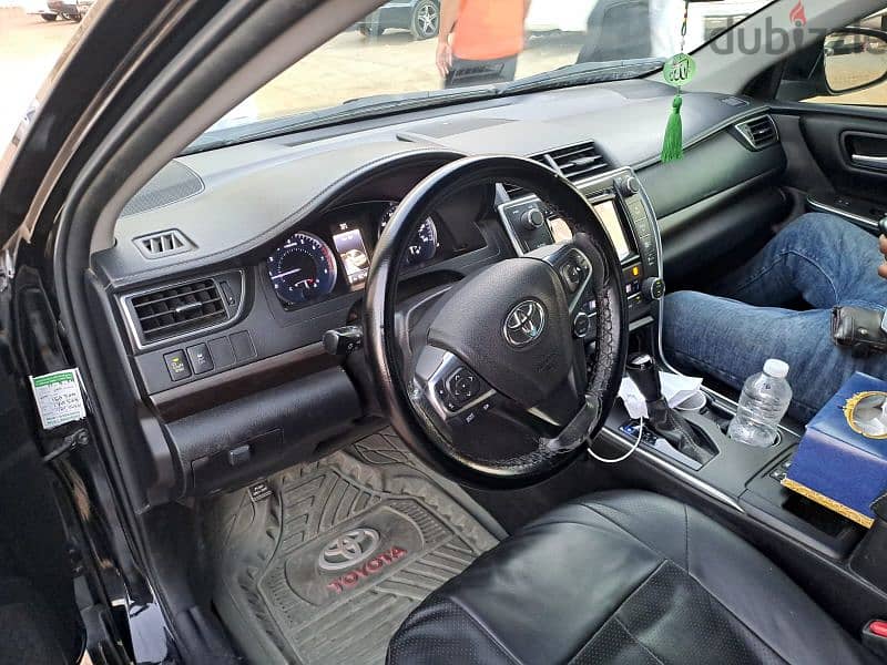 Toyota Camry 2017 5