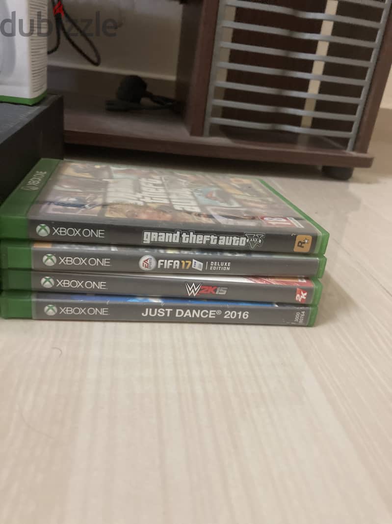 Xbox one + Kinnect for sale. 1