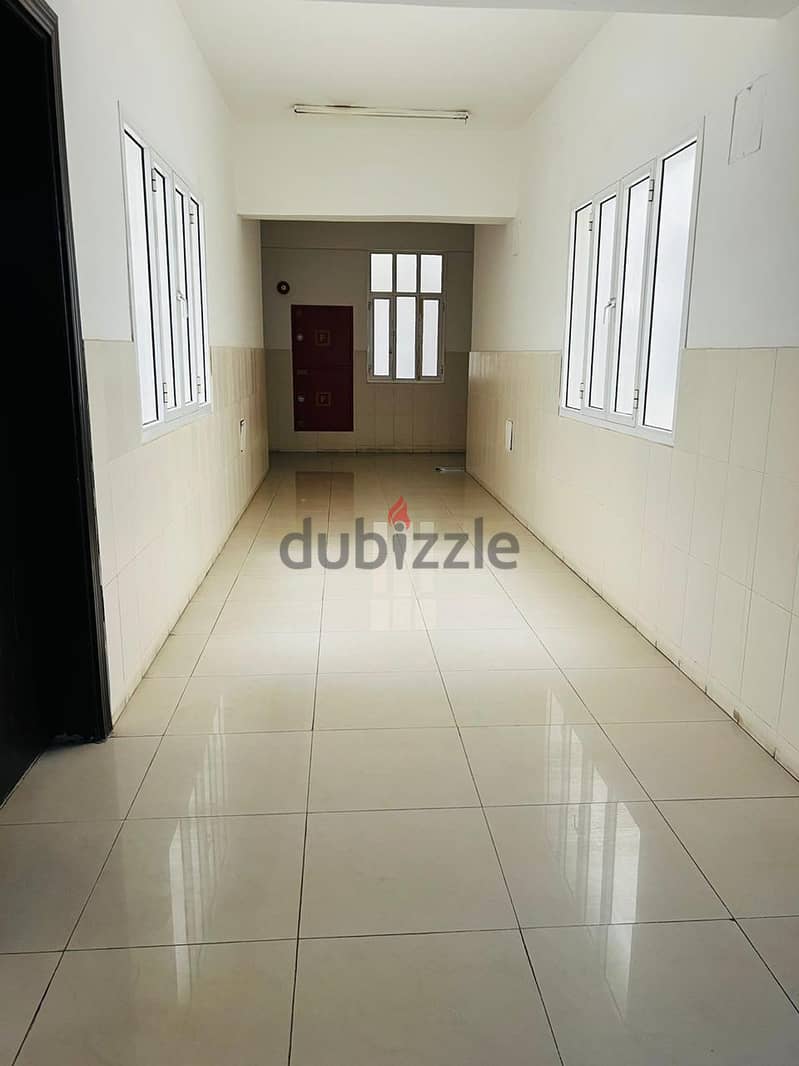 2 BHK apartments for rent in al khuwair 33 (sj2i) 4
