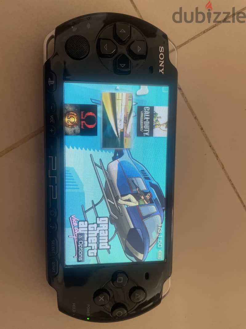 PSP 3000 very clean and neat 10