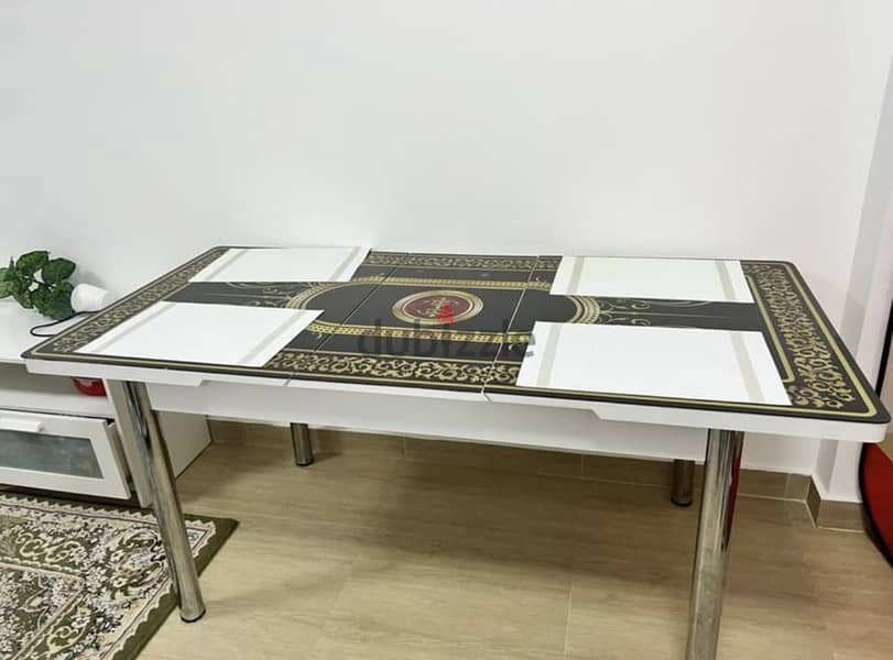 Foldable glass dining table 3