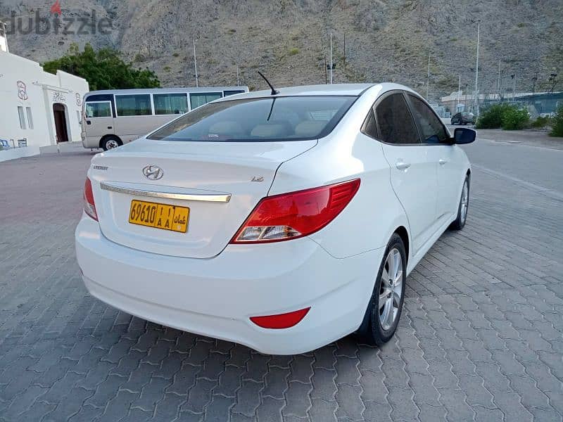 Hyundai Accent 2016 Oman 1.6cc 3