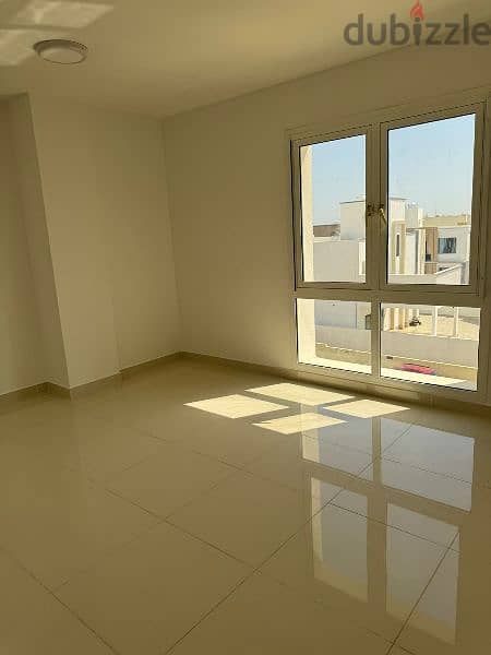 شقة للإيجار 3 غرف في الحيل الشمالية apartment for rent 3bdrm in Alhail 8