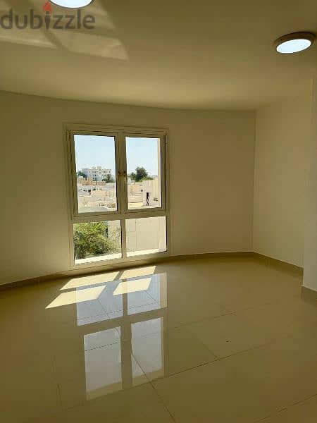 شقة للإيجار 3 غرف في الحيل الشمالية apartment for rent 3bdrm in Alhail 9