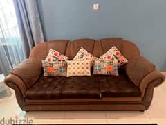 3+2 sofa set for sales from Ruwi, Mumtaz 0