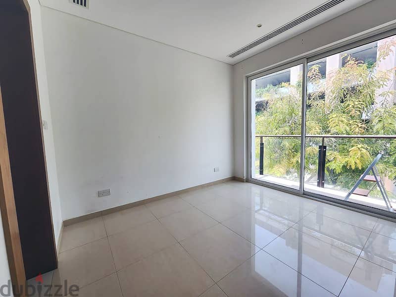 Corner Unit 2BHK Townhouse for Rent in Al Mouj PPV231 5