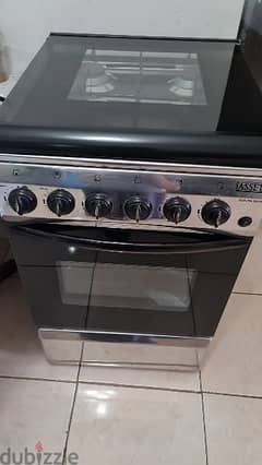 cooking Range with 4 burners Gas stove with grill
