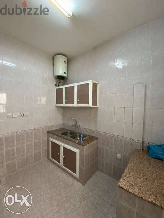 Flat for rent excellent location in Ruwi 7