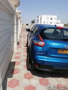 Lady used 2016 Nissan juke GCC spec