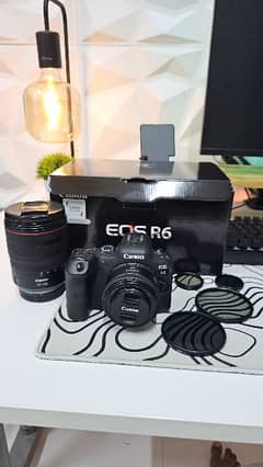 canon R6 with rf24-105 f4 and 50mm f1.8