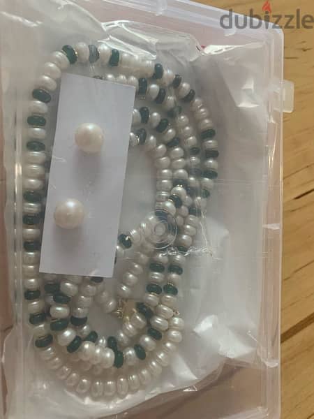 real pearl and emerald necklace 5