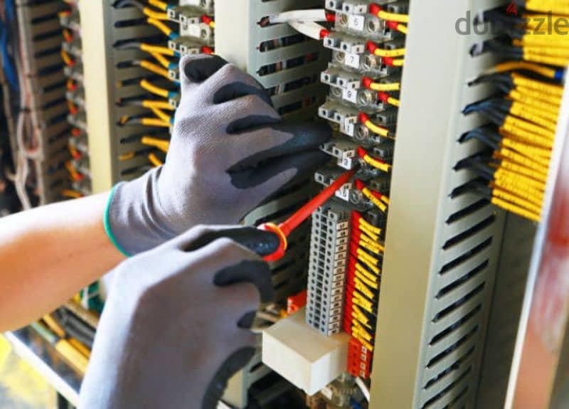 Electrician and plumber house maintenance service 3