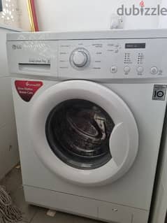 LG   front load washing machine  7kg for Sale@ Al Amarat