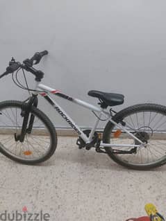 bike 10 to 12 year old. slightly used