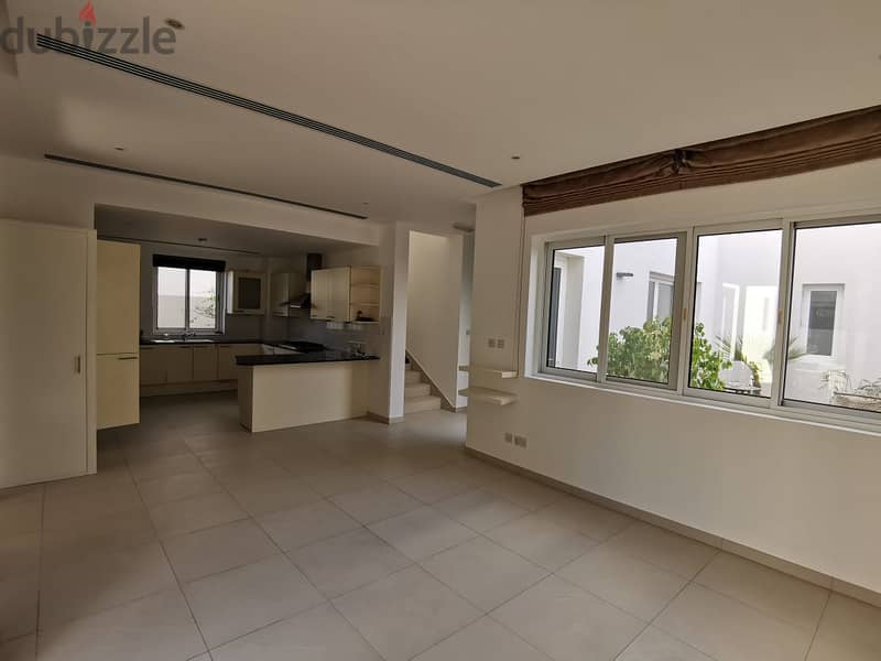 3 BR + Maid’s Room Triad Villa In Al Mouj with Private Pool 6