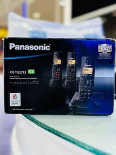 Panasonic kx-Tg2713 wireless telephone 3 piece sett