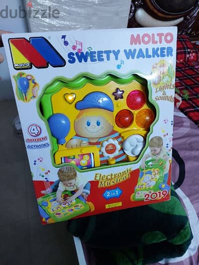 baby walker from Centerpoint new not open