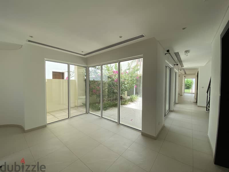 3 Bedroom Villa with Private Pool in Al Mouj Muscat 2