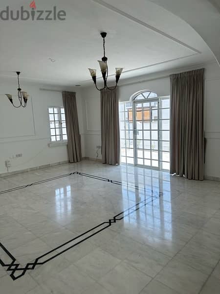 3 bedroom Villa, Ground Floor Mawaleh South 12