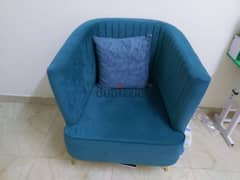 only 1 year used home furniture in Oman