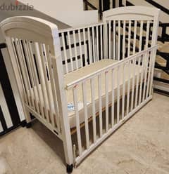 baby cot = free