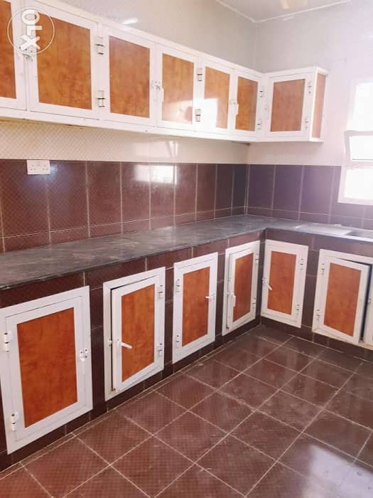 شقة ارضية واسعة مستقلة بالمعبيلة G. floor flat at Mabala 1