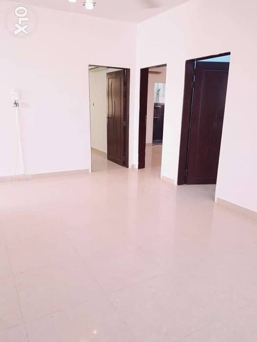 شقة ارضية واسعة مستقلة بالمعبيلة G. floor flat at Mabala 2