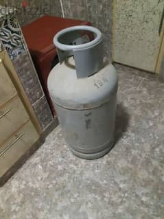 gas tank and stove (red color)brand geepas,