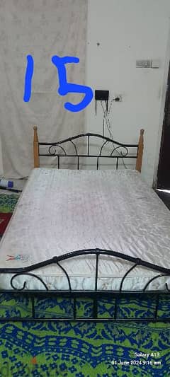 single bed mattress  91840850