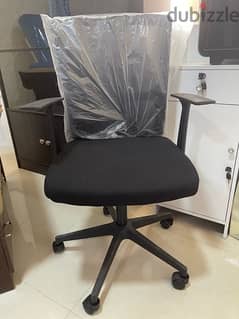 chair and desk ( New )