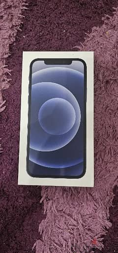 iphone 12 128gb like new no scratches Oman phone warranty till2025