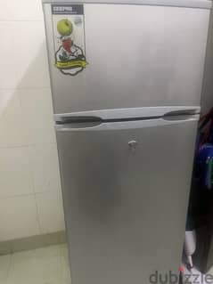 urgent sale serious buyers message……refrigerator for sale