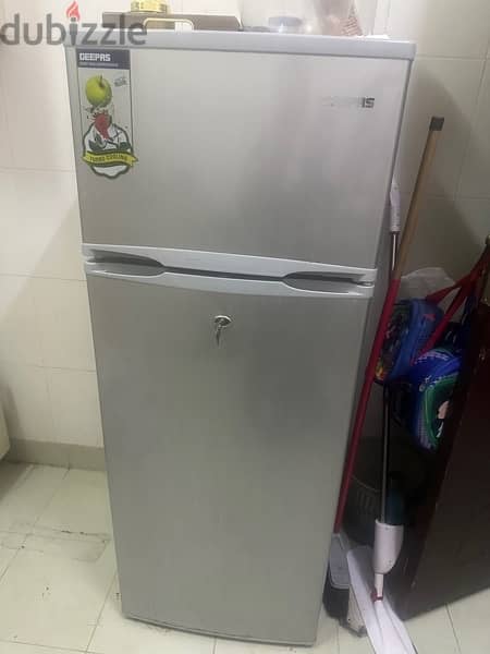 urgent sale serious buyers message……refrigerator for sale 1