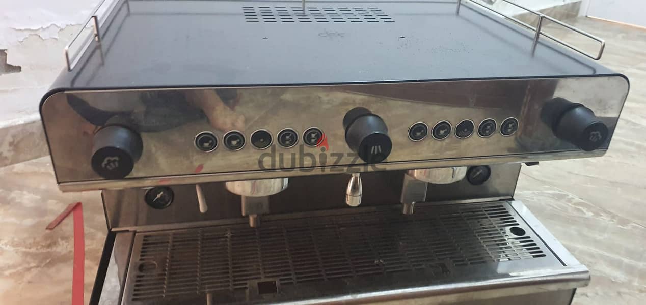 Spain Made Coffee Machine for Sale With Grinder 2