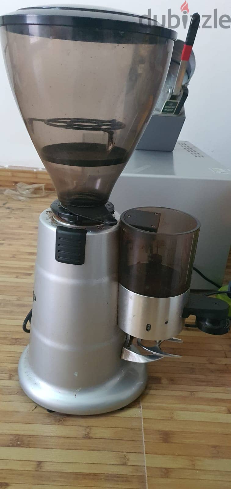 Spain Made Coffee Machine for Sale With Grinder 4